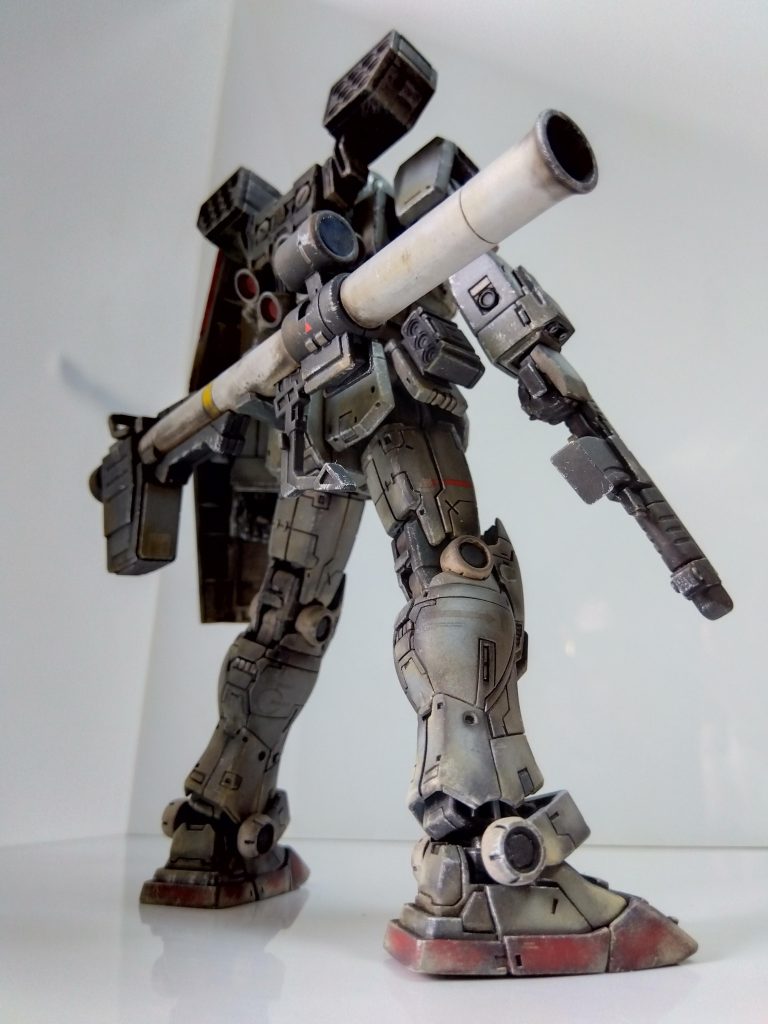 地上での連戦により多少汚れておりますが、戦闘能力の低下等はございません。