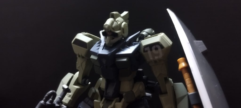 顔はすこーしあまりパーツをぶった切って整形した感じなので、歪ではありますが好きな顔にはなりました……！