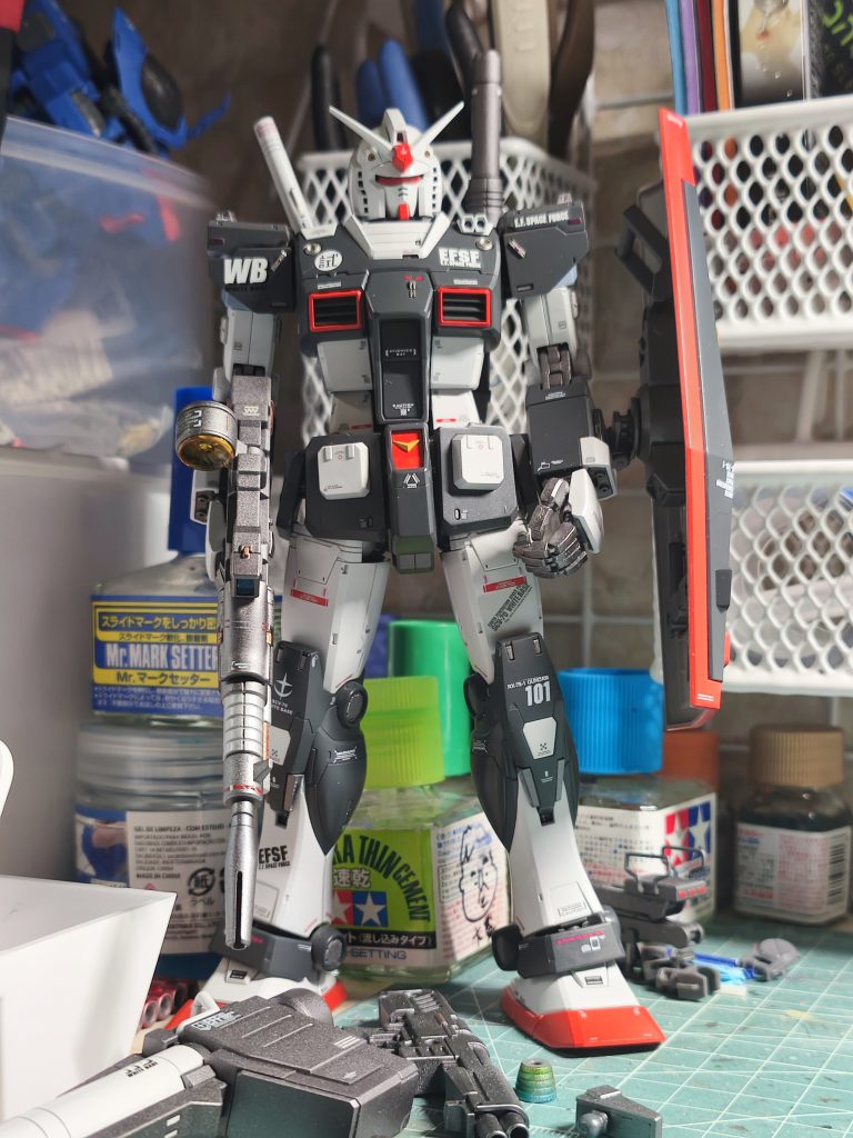 デカール貼り付け完了状態。