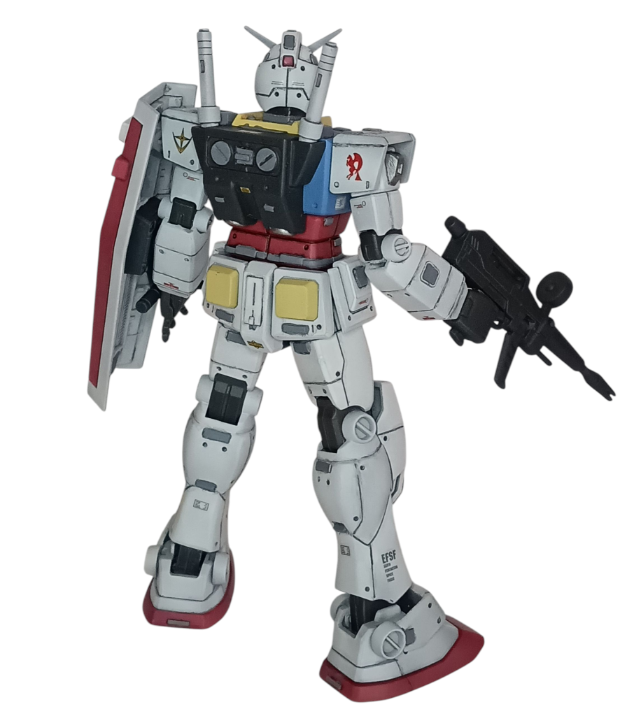 後ろ各所にスジボリ追加。各所にディテール追加。バックパック形状変更。バーニア形状変更。