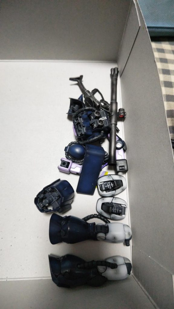 デカールはる直前の写真💦他はガイヤ機、マッシュ機と同じような写真ばかり💦つぶやきを参照されたい