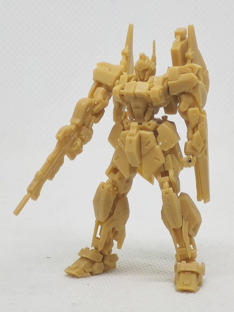 肩関節を改造、マグネットを仕込んだ状態。