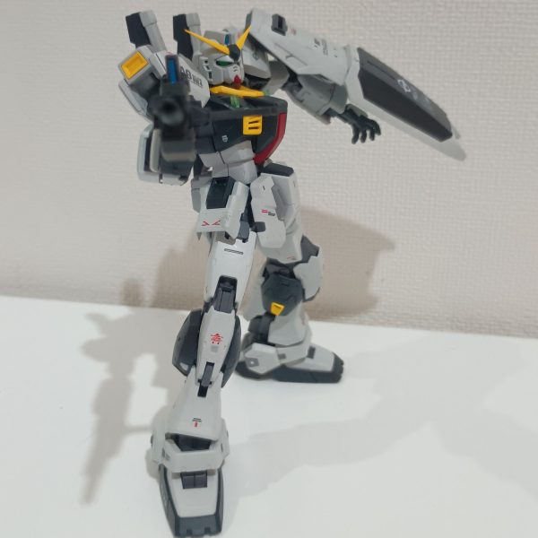 RG ガンダムMarkII　νガンダムカラー