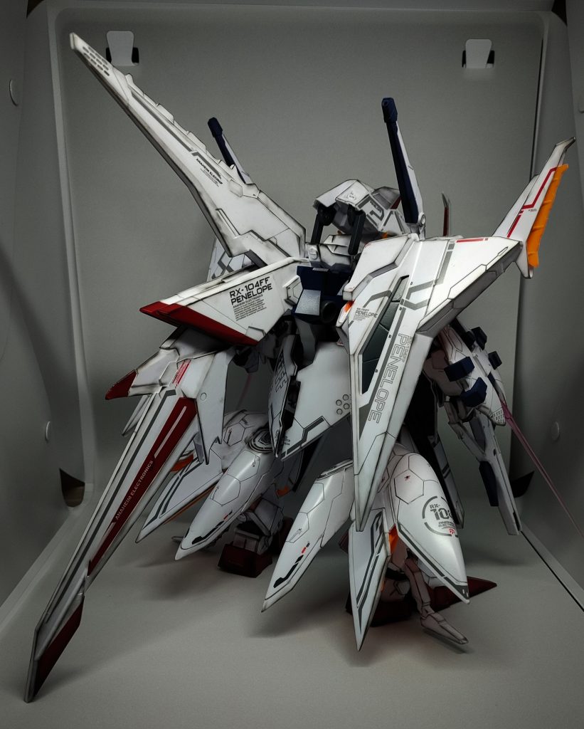 後ろはこんな感じです。ダイソーの撮影BOXですがこの大きさでも意外にすんなり入りました。