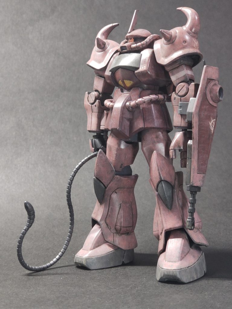 縦長画像貼ってなかったので。足の下の方だけ上からつや消しクリア塗って、汚れ、退色アピールしたんだけど、言わないとわからない程度。