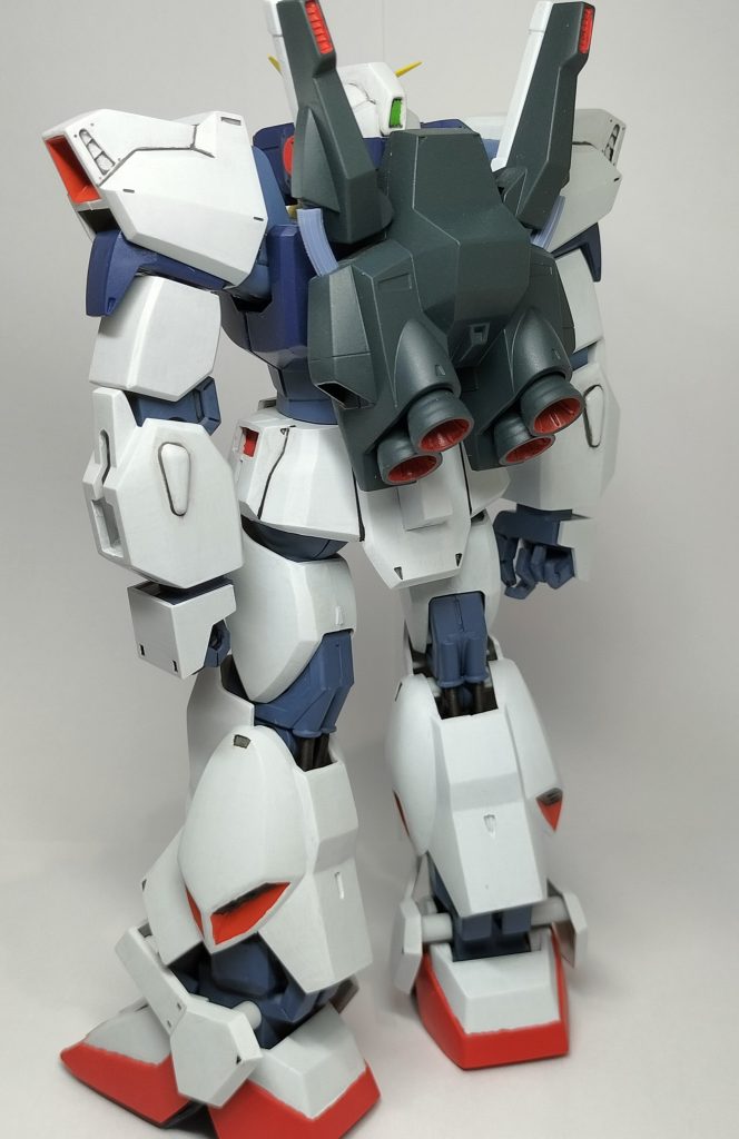バックショット。背面も抜かりない造形です✨️後ろから見てもしっかり厚みがある力強い後ろ姿(gandam1)