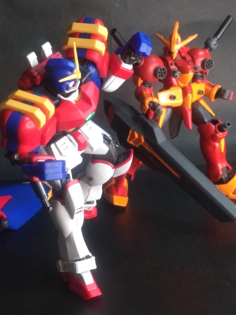 『ガンダムファイターであるチボデー』の役職?がボクサー🥊なので両前腕にナックルガード(青色のモノ)『ファイティングナックル』を装備 😋劇中では後半になるにつれ、これを使わずマニピュレーターのまま素手で殴る事の方が多くなっていったのでした 😣 ロボなのに素手は・・・💦💦まぁ『Gガン』だからイイか🙄 当然!必殺技なので技名もありますよ 🤩『サイクロン パンチ』🌪️👊😠とイウ!竜巻を起こすコークスクリュー・  パンチを打ち出すのです🍀😌🍀