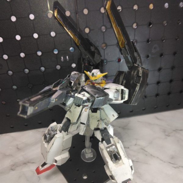 HG　ラファエルガンダムドミニオンズ  β