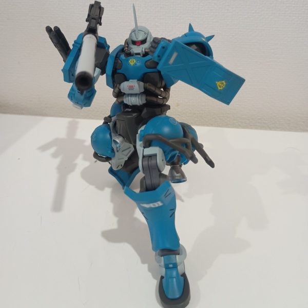 軍警ザク　ユーマ・ライトニング機