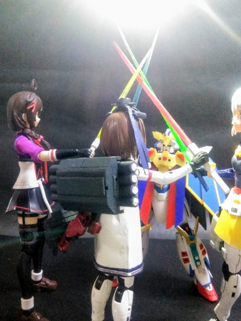              『三銃士』『Les Trois Mousquetaires（レ・トロワ・ムスケテール）』『三銃士』は『アレクサンドル・デュマ』の小説、及び作中に登場する『アトス』『ポルトス』『アラミス』の｢3人の銃士｣のグループ名です。また、この小説に由来する「切っても切れない友情」を表現する為に、使われることもあります。﻿小説のあらすじは 🧐17世紀のフランスを舞台に、若き貴族『ダルタニャン』が3人の銃士と出会い、友情を深めながら王妃を守る為に陰謀に立ち向かう冒険物語。﻿﻿世界中で多くの映画化、アニメ化などの派生作品が生まれています。﻿『一人は皆の為に、みんなは一人の為に(One for all, all for one）』と、イウ名言もアリまして『三銃士』と『ダルタニャン』が誓い合う言葉なのです。この文脈は『G ガンダム』にも当てハマるかも👍😊 因みに、﻿優れた？3人を表す言葉としても『三銃士』を使いますね 🤣🤣🤣例えば『額で戦うガンダム三銃士』『決めゼリフがガンダムな三銃士』『ジークアクス三銃士』等々、応用範囲は広いです 🤗 『ダルタニャン』(演:ﾕｷｶｾﾞｶｲﾆ)『アトス』(演:ﾘｼｪ娘＝初期ｽﾀｯﾌ)『アラミス』﻿(演:ｼｸﾞﾚ ｶｲｻﾝ)﻿『ポルトス』(演:ｶﾞﾝﾀﾞﾑﾛｰｽﾞ)