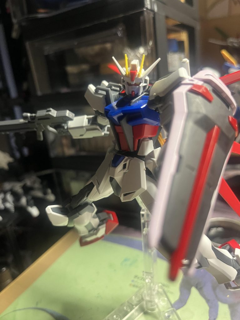 シールドだけを普通のストライクにもたせるとなんちゃって天空のキラも再現できます
