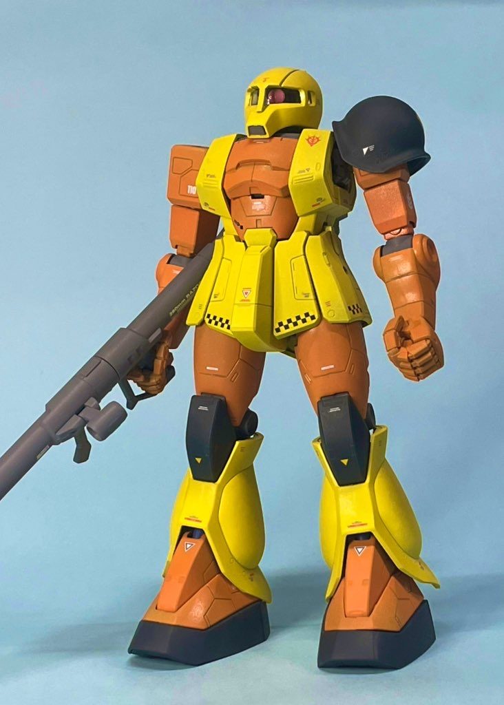 MG ザクIをサンダーボルトカラーに全塗装。毎年恒例8月15日ジオン建国記念を祝して制作しました。