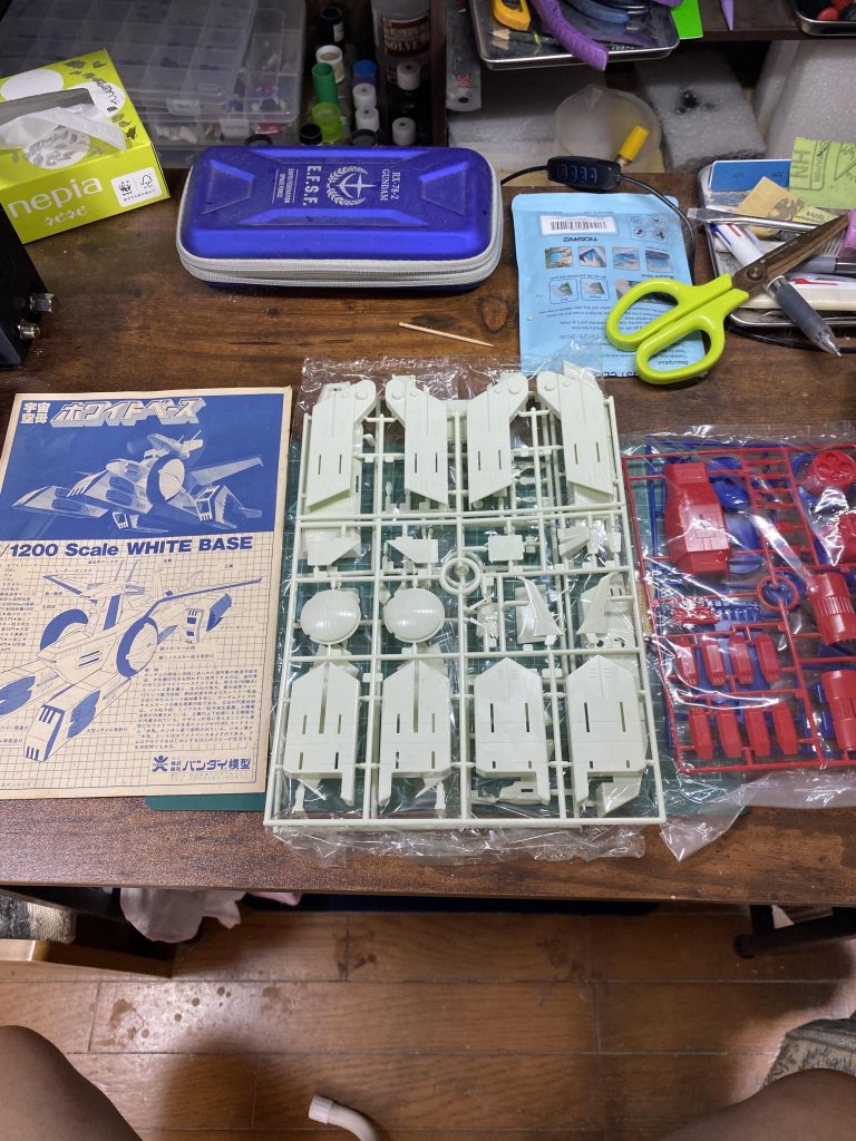 旧キット1/1200ホワイトベース–3枚目/制作者：丸五ワークス