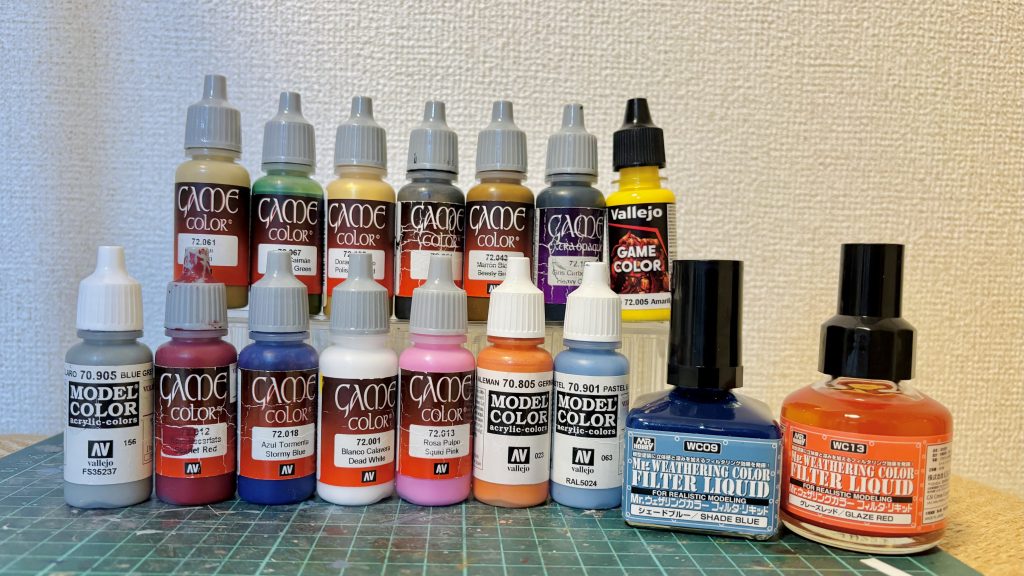 今回使用した塗料になります。