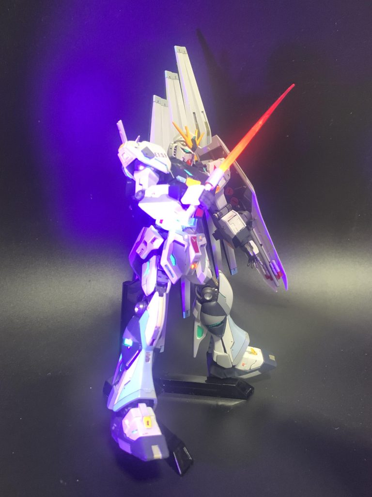 これだと少しわかりやすいかも(zaku-kao4)