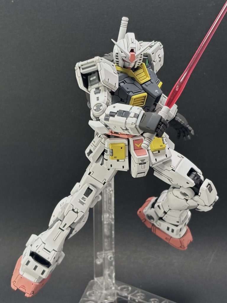 そもそもハイディテールすぎて それほどやることも見つからなかったのですが それでもディテールアップはしました 腕はちょっと減らしたり 足はちょっと足してみたり 自分なりにいい感じにしました