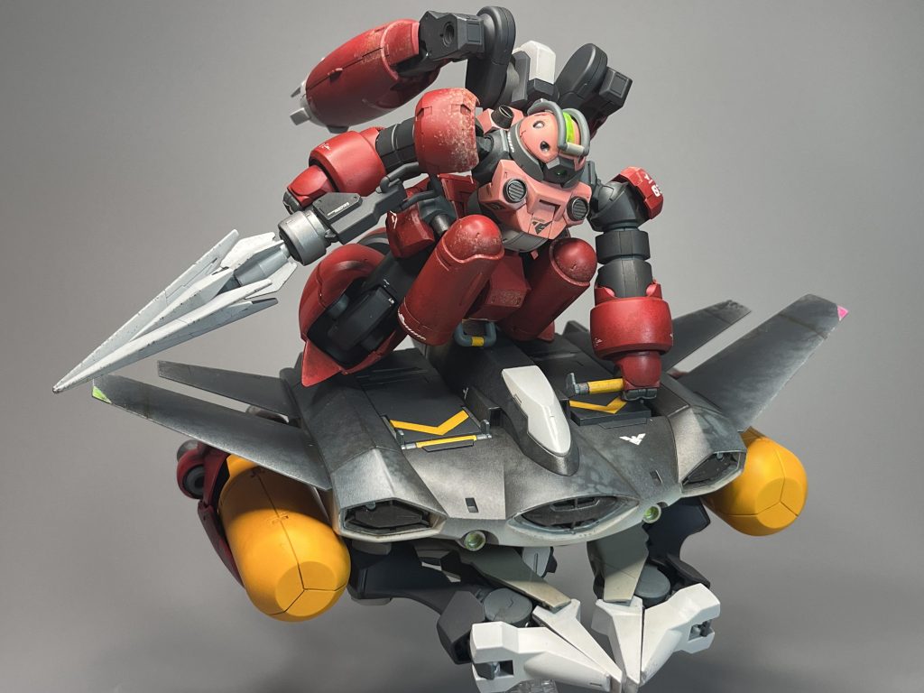 僚機がフグっぽさを求めたのでこちらはカニっぽくしてみました。赤い所のグラデをもっと派手に白〜オレンジでまとめても良かったですね。