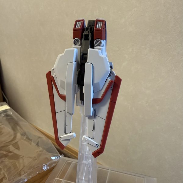 めっちゃ硬かったあと股間部分のパーツははまりが悪いそしてでかい（2枚目）
