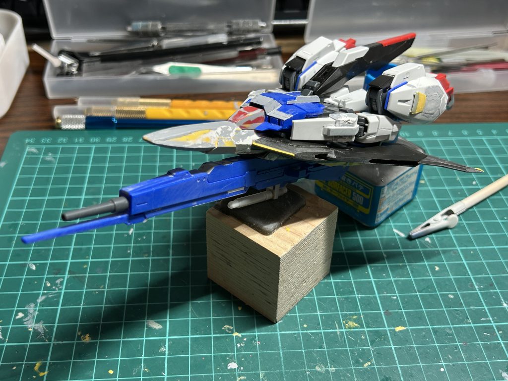 あちこち切った貼った
