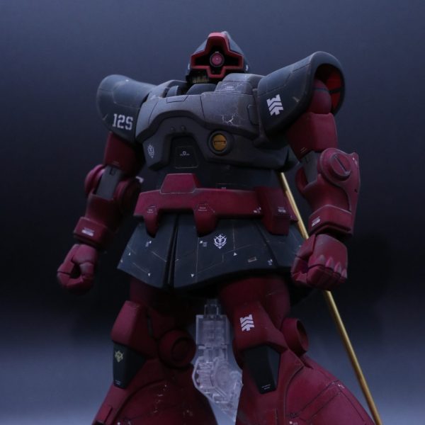 ガンプラ　HGキャスバル専用リックドム塗装完成品 HGUC キャスバル専用ガンダム RX-78-2 GUNDAM REVIVE版 ガンダム