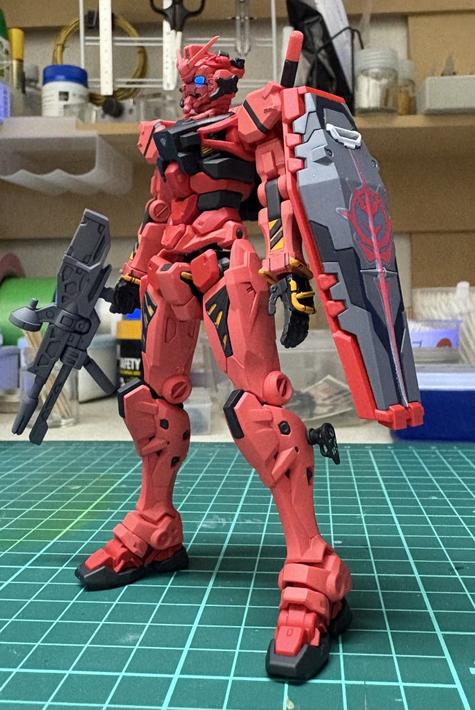 赤いガンダム–2枚目/制作者：@ottonkkh