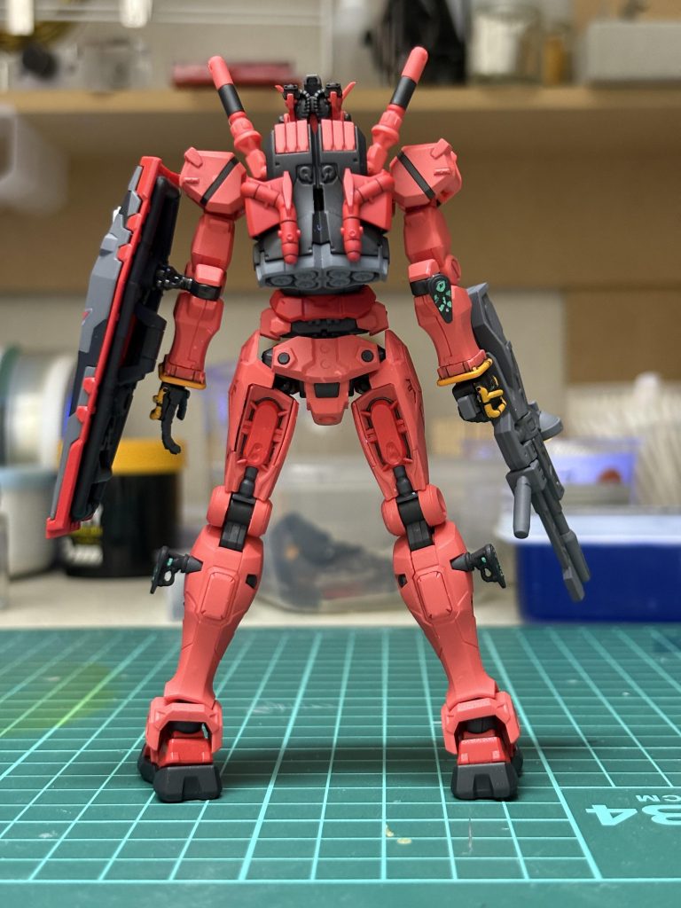 赤いガンダム–4枚目/制作者：@ottonkkh