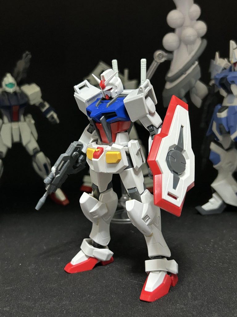 色塗る前、この時当初G-3カラーにしようと悩んでたんですが、私のガンダムを作ると考えた時なんか違うなーと思い悩んだ結果が名古屋ベースのガンダムカラーでした。今思えばこのカラーでも良かった気もしなくもないです。