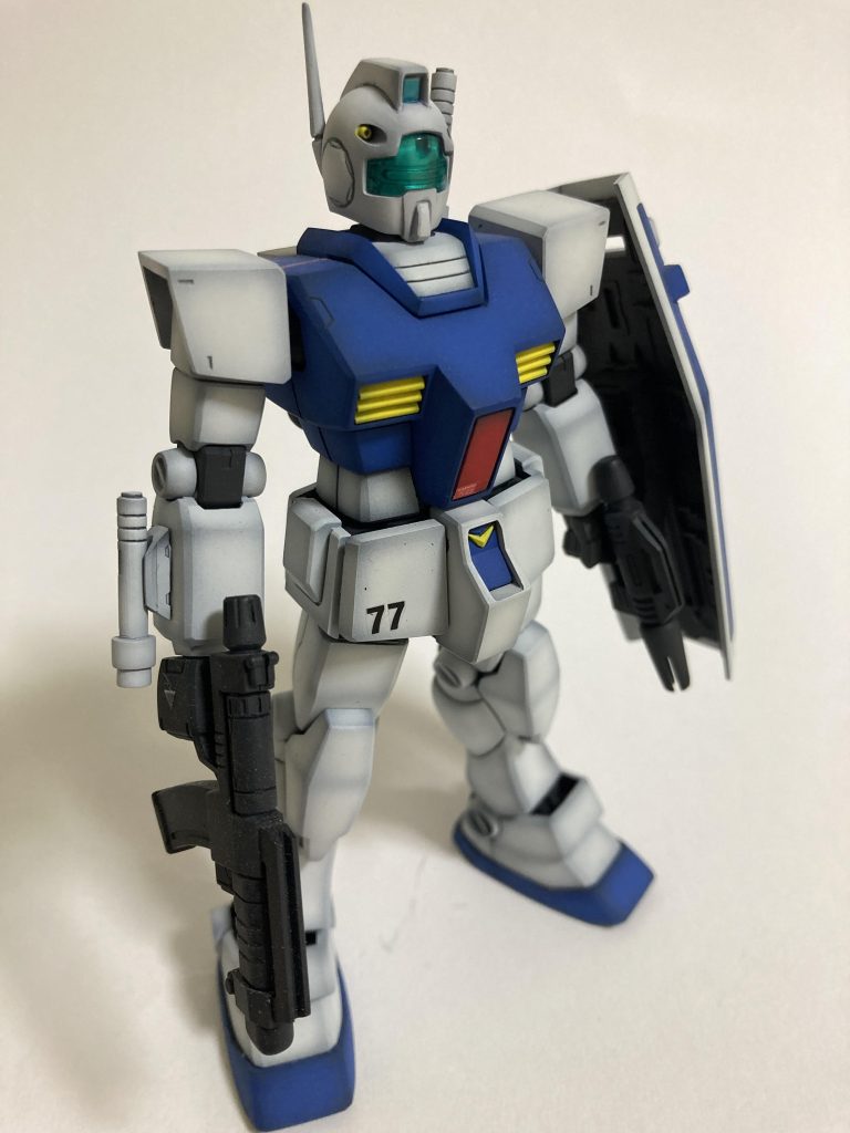 頭部に通信用アンテナを増設