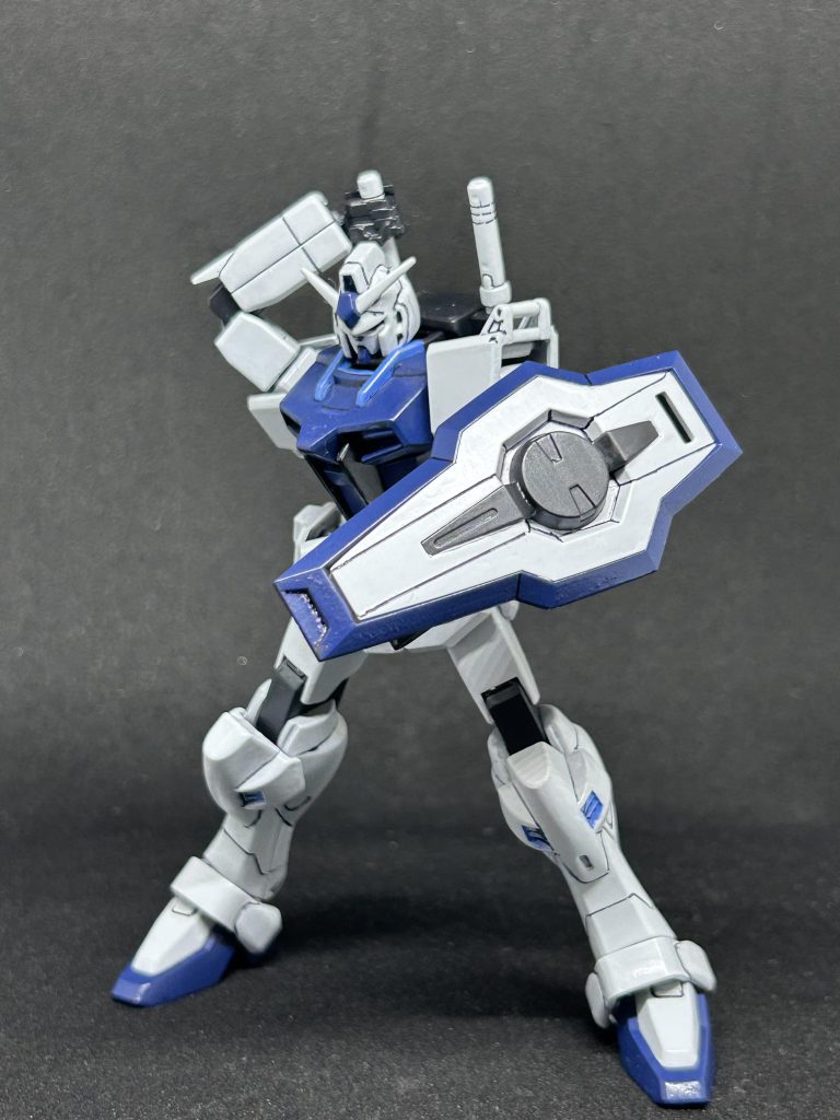 腕が陸戦型ガンダムのおかげで楽々腕が回ります。