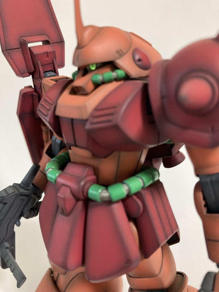 目はHアイズです透明モノアイカバーを自作