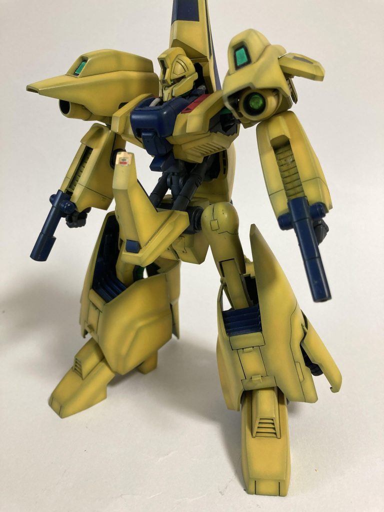 こちらがデフォルト装備メイン武装としてはイマイチ…