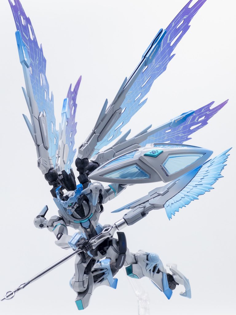 武装はいつものジャベリンとゲルググメナースのシールドを装備