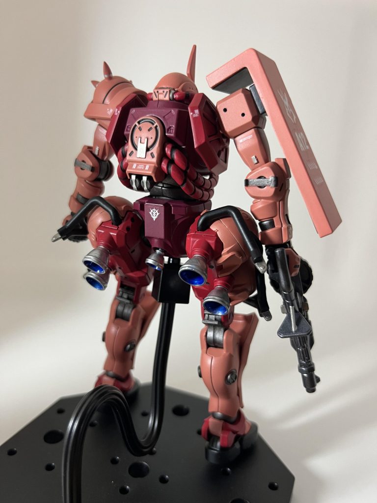 HG シャア専用ザク （軍警ザク)–3枚目/制作者：4児のパパ