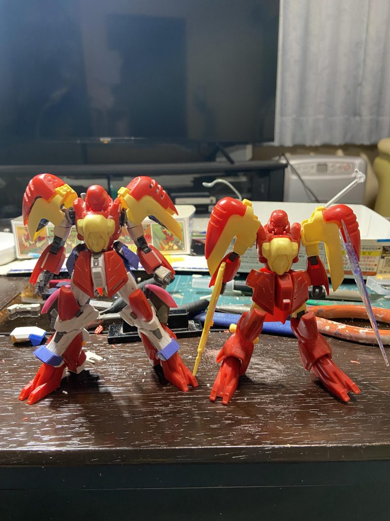 フレームは中古で組み立て済みだったウイングガンダム炎を使いました。あとはザンスカール繋がりでコンティオを少々。あとはジャンク切り貼りです。