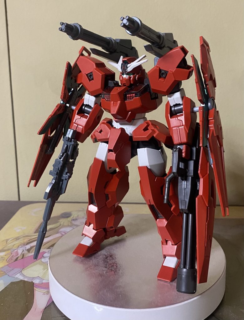 ガトリングキャノンを展開した姿です。前からです。