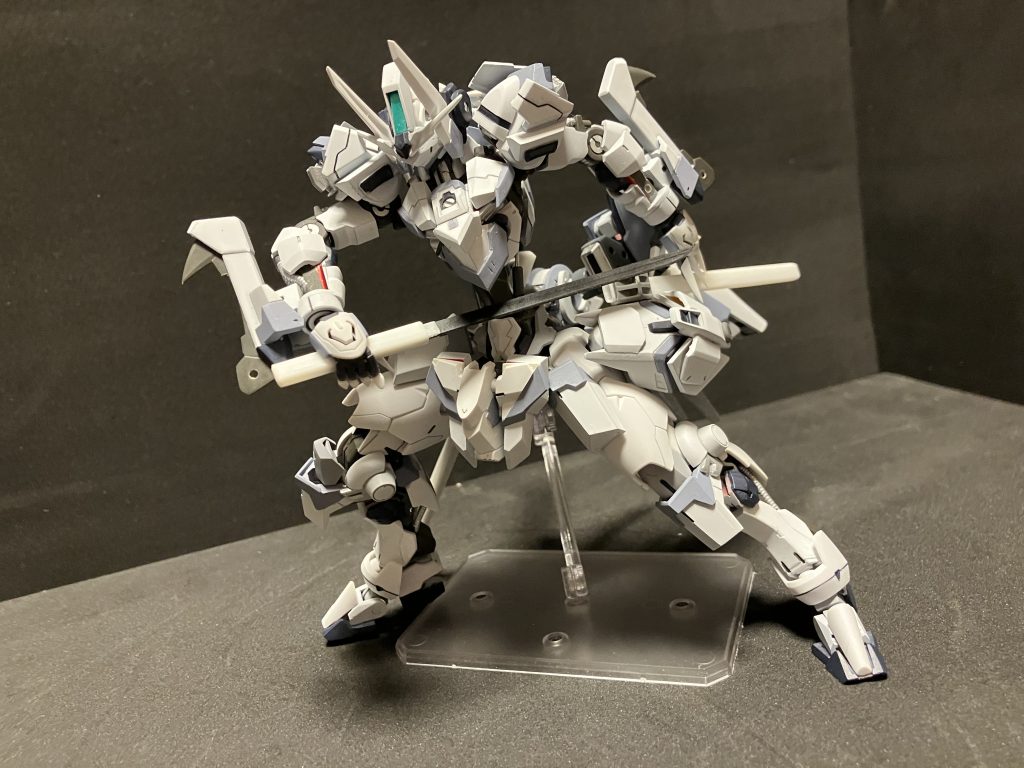 ガンダムエアリアル・サバト–4枚目/制作者：マングース