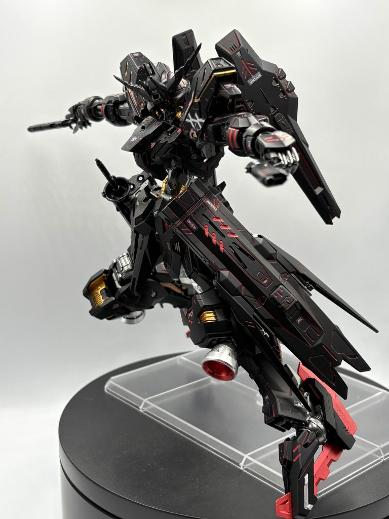 今回ひっさしぶりのMGでしたけどこんなにパーツ多かったっけ？ってなりましたね。ただその分パーツの密度もすごいしマジでかっこよくなったんで作ったことに後悔はないですね(地獄を見ましたが)