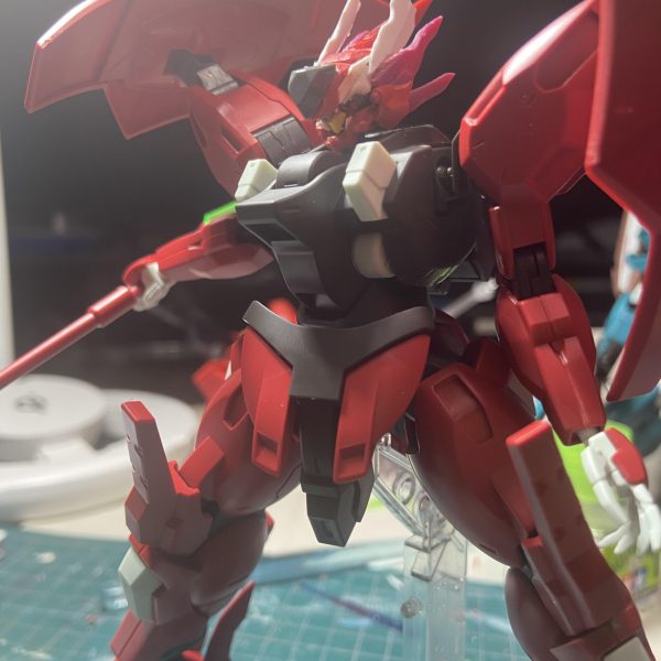また意味のわからないモノを作ろうと思います。ダリルバルデの頭が黒騎士的なモノに見えたのでとりあえず作ってみます😅完全ノープランの遊びです。最近普通に作ってないです😭悪いクセです（4枚目）