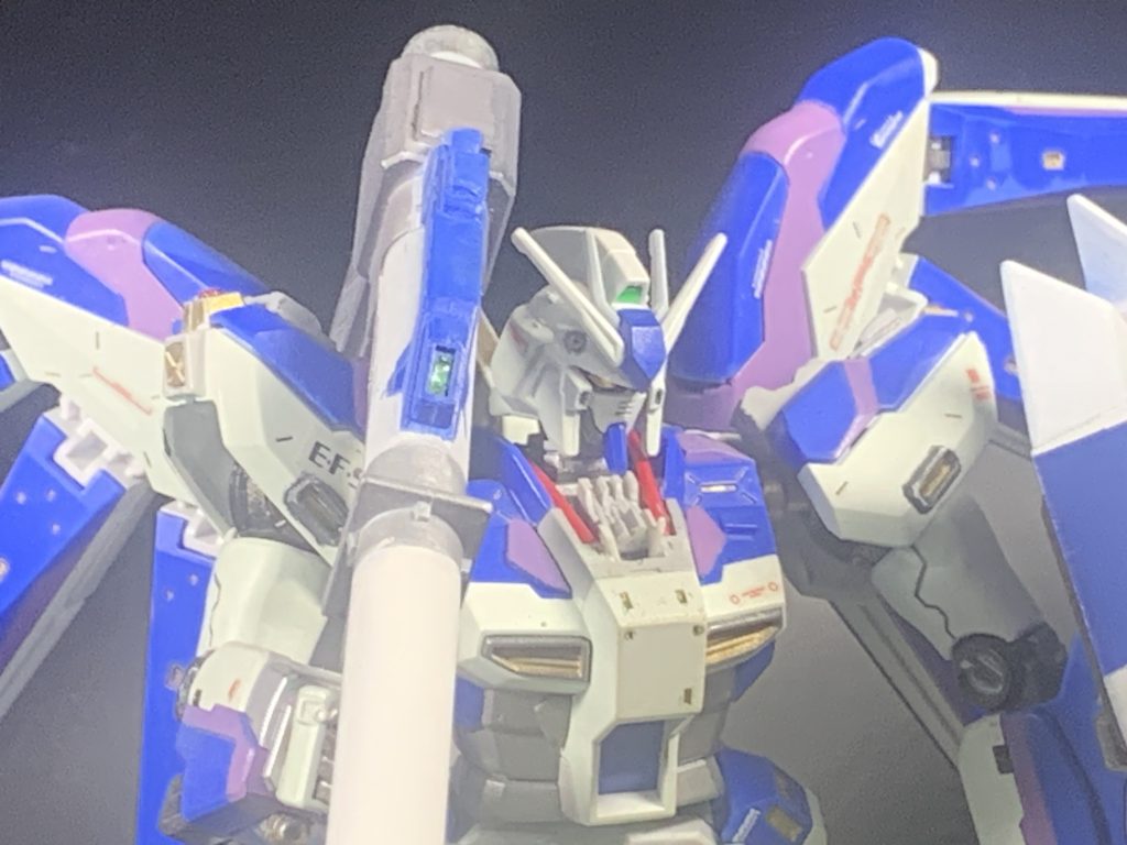 HGハイニューガンダム–5枚目/制作者：雨乞猫