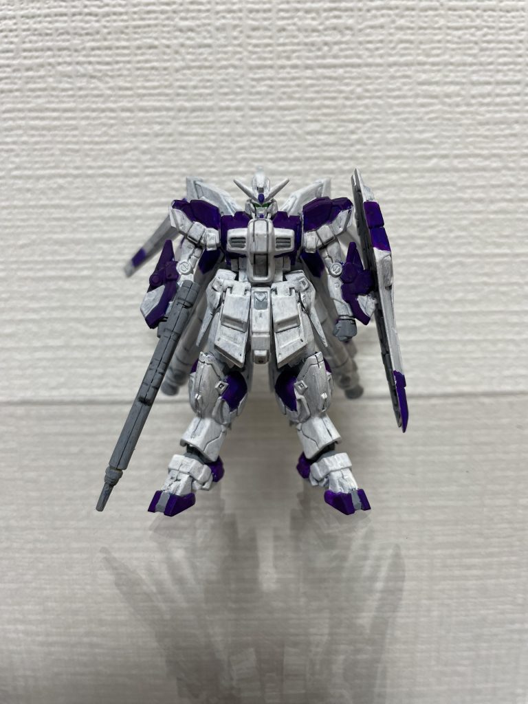 サクラのアクリルガッシュで筆塗り。