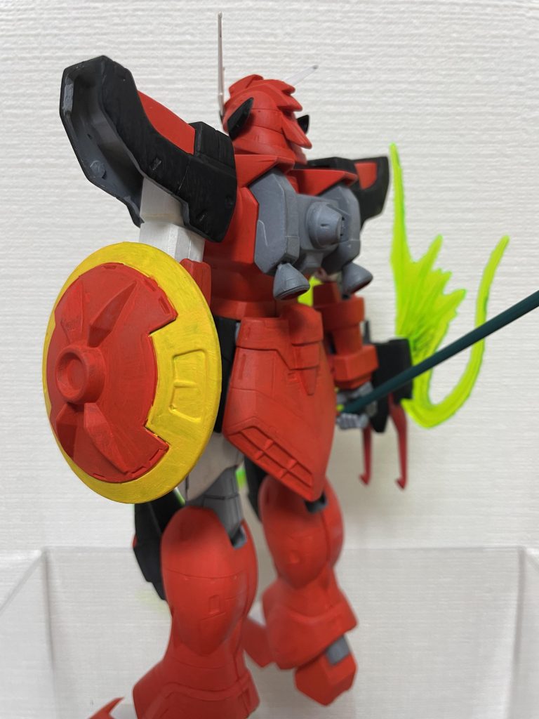 1個目が水性ホビーカラーと光沢。https://gumpla.jp/old/21041612個目がタミヤアクリルと半光沢。https://gumpla.jp/old/2340370今回の3個目がアクリルガッシュとつや消し。それぞれを違う塗料と仕上げにしました。