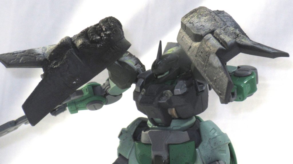 その後花火で炙りました。火を使う時は周囲に気を付けてバケツに水も用意して風のない日を選びましょう。