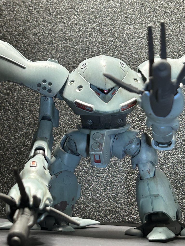 2体目のハイゴック！前回は指定色仕上げで作りましたが今回は色を変えて軍用カラーで！ハイゴックは軍用カラーも似合うと思います😍スタイルがとてもカッコいいので、何体も作りたくなります☺️