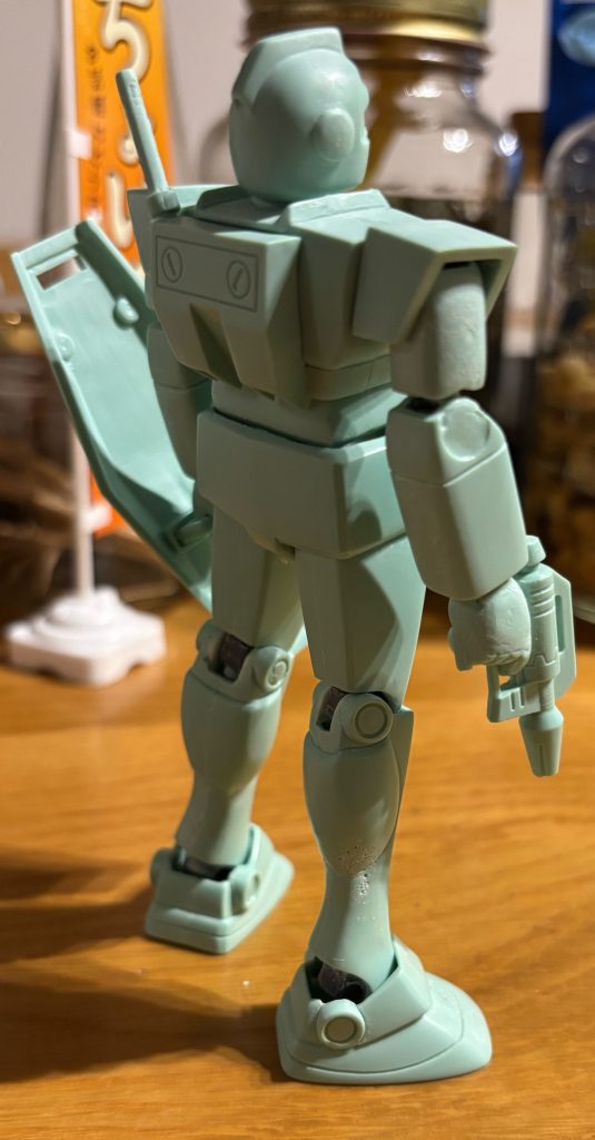 。。。。。。。 旧キット　１／１44  ジム 素組み　（細部アレンジ有り） 関節　拡張　済み  