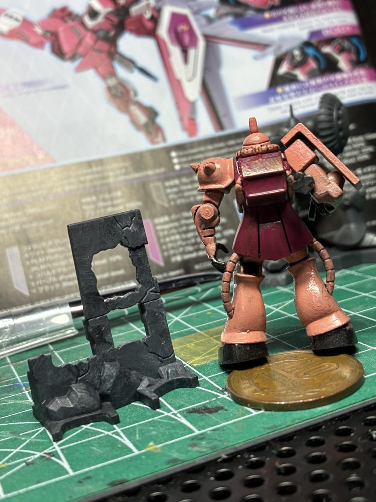 背景オブジェ塗るの楽しくなってきた。乾燥待ち中にちょうどいいチョコサプ。積みサプが減ってきました。