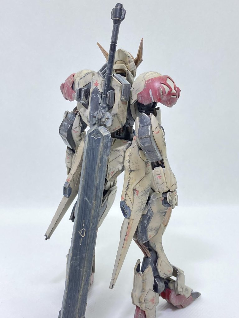 サンド系のウェザリングカラーが雰囲気良