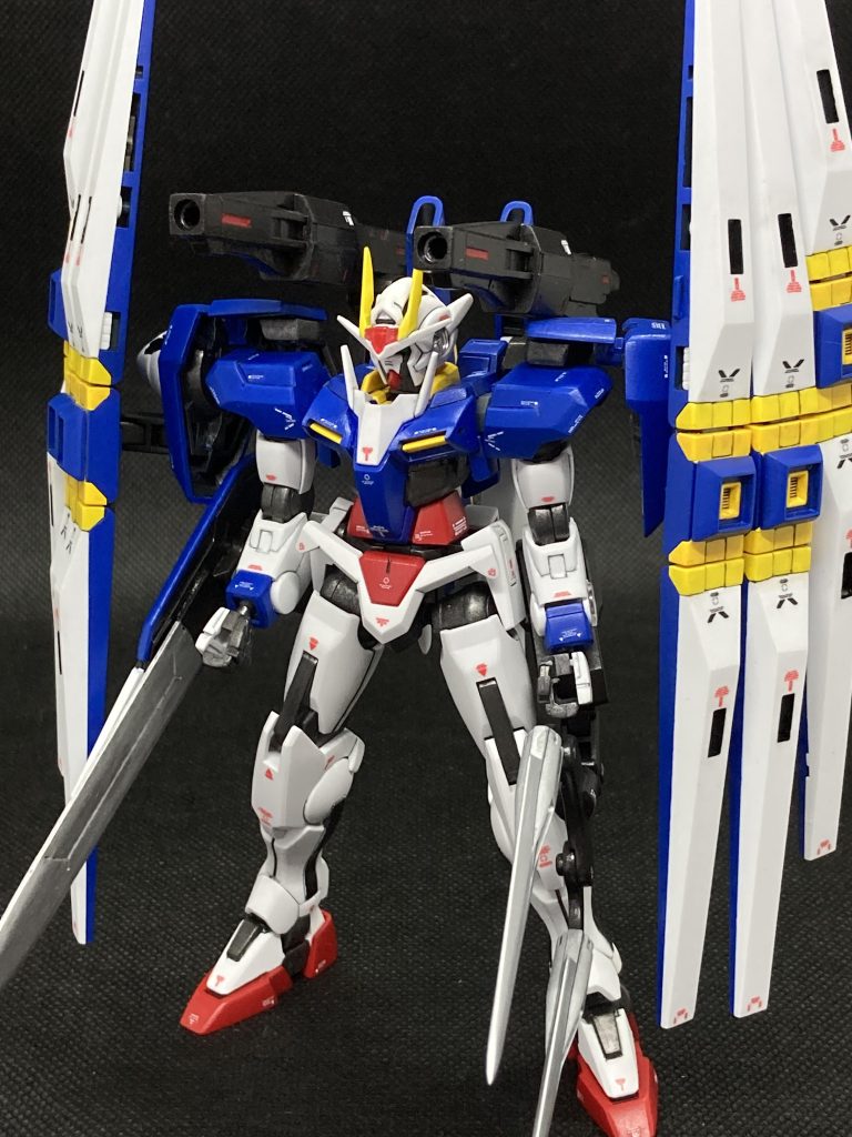 白色は成形色のまま、他は筆塗りしてます