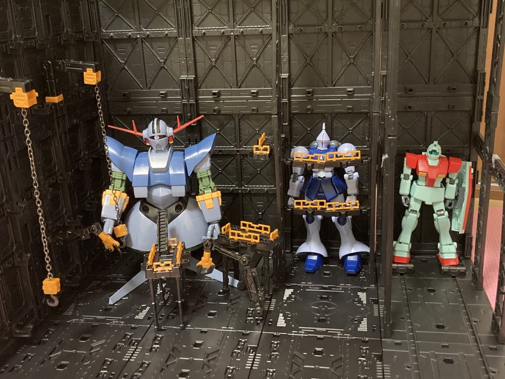 作品名：連結ディスプレイベース<p>100均ディスプレイベース、買って放置していたので、試しに組んでみました</p>