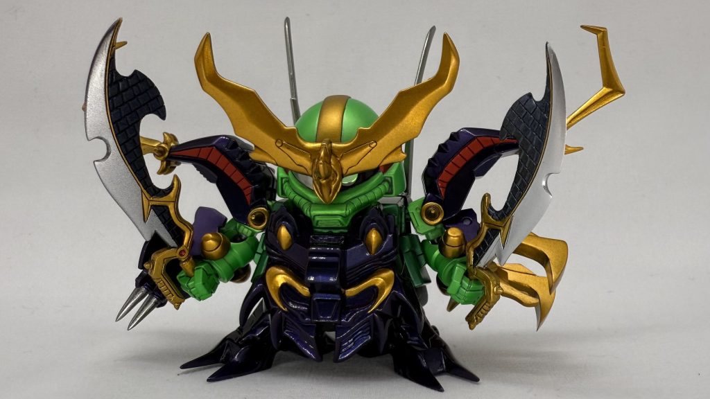 黒星剣二刀流。以前作った闇皇帝から1本拝借。