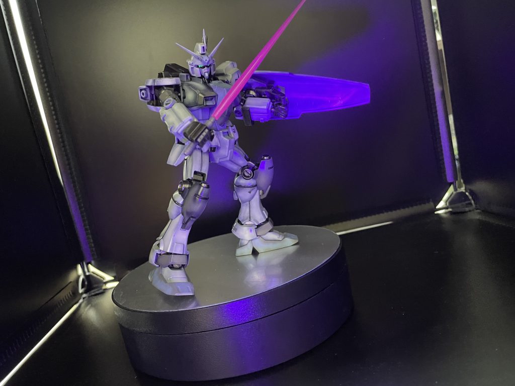 ビームサーベルエフェクトは他のキットから拝借して本体は加工して付けれるようにしてます( ̄^ ̄ゞ